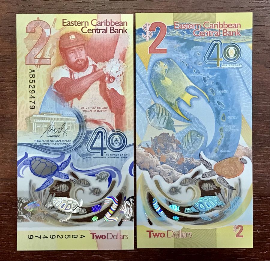 VYCHODNY KARIBIK, 3 x 2 Dollars 2023, postupka, UNC, Polymer