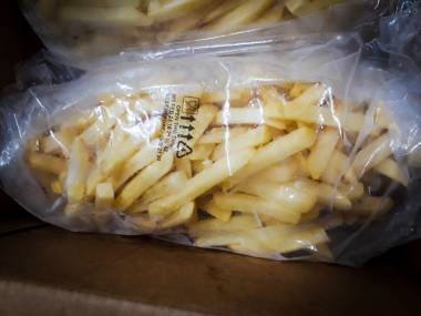 KHOAI TÂY SIMPLOT 3/8 CẮT THẲNG EXTRA LONG FANCY BLUE RIBBON (NWSEAL)